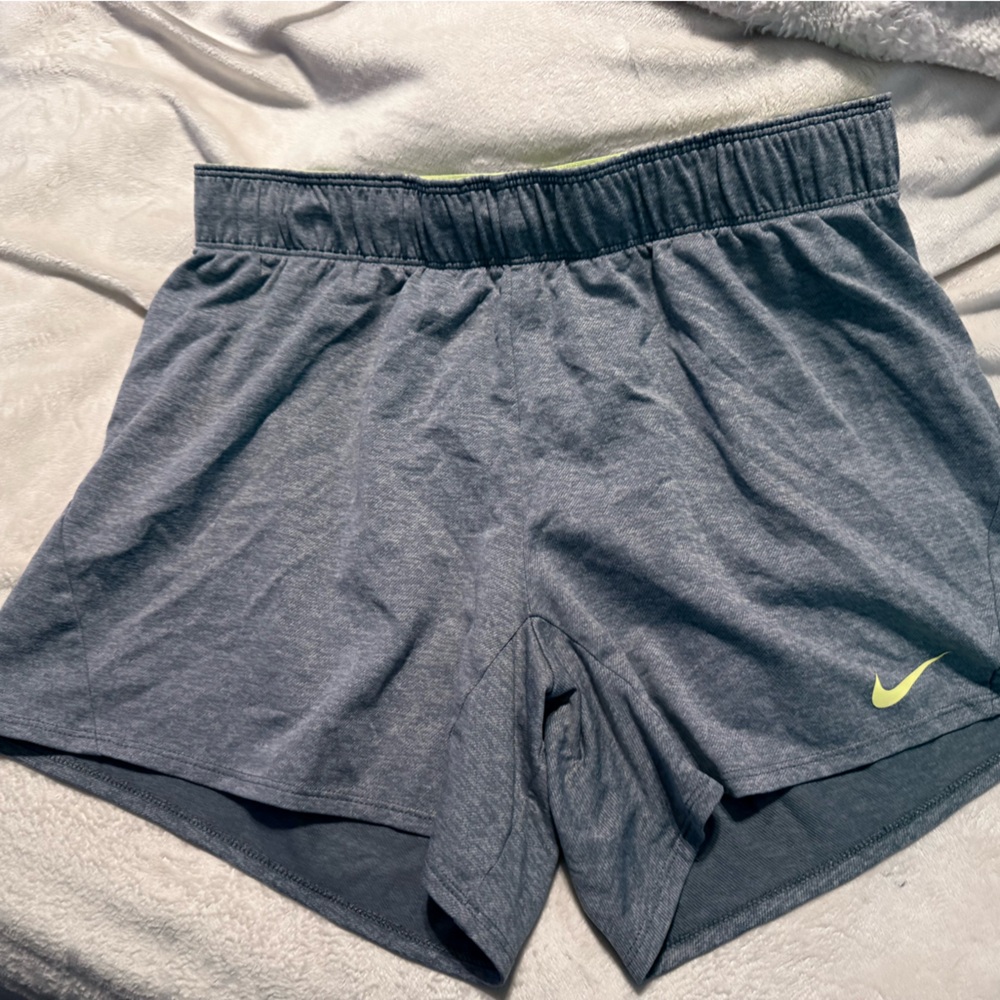 Nike Dri-FIT Charcoal Shirt